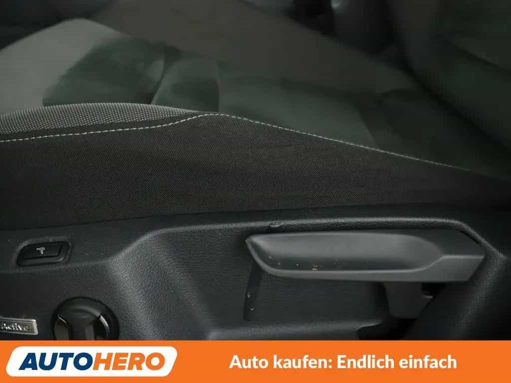 Volkswagen 1.5 TSI ACT Highline BlueMotion *NAV*LED*ACC*PDC 10/2017-photo-25