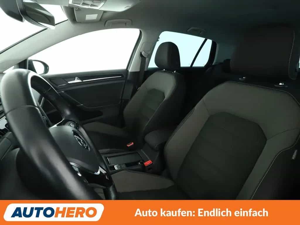 Volkswagen 1.5 TSI ACT Highline BlueMotion *NAV*LED*ACC*PDC 10/2017-photo-9