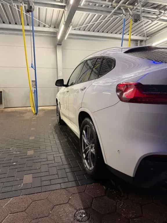 BMW X4 M40 M40i - 12/2019-photo-9