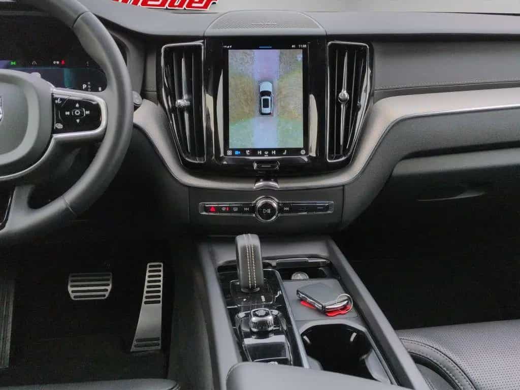 Volvo XC60 B5 D AWD R-Design+HUD+Luft+22Zoll+Massage+ 08/2022-photo-10