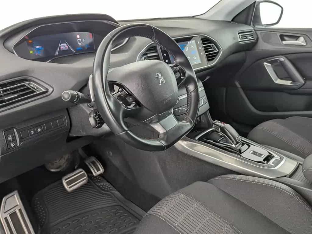 Peugeot 308 1.5 BlueHDi 130 SW Allure (EURO 6d) NAVI+AHK 03/2021-photo-13