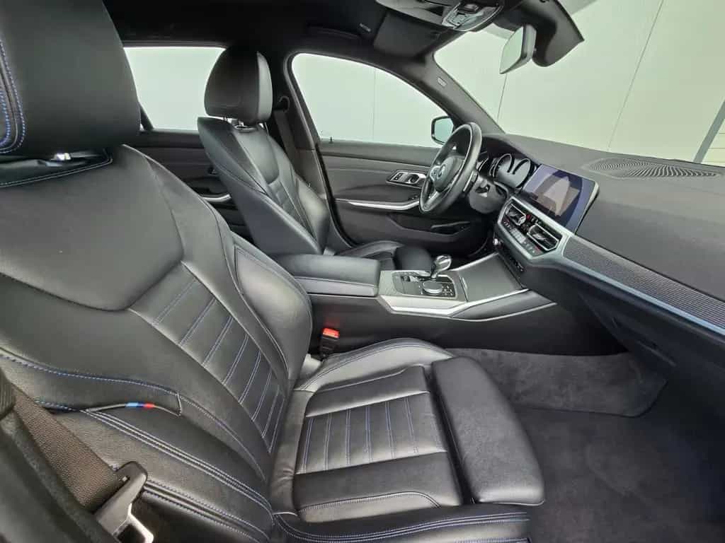 BMW 320 i M Sport*Dravitgrau*Dr.Ass.LC+Ambiente,Leder 12/2019-photo-11