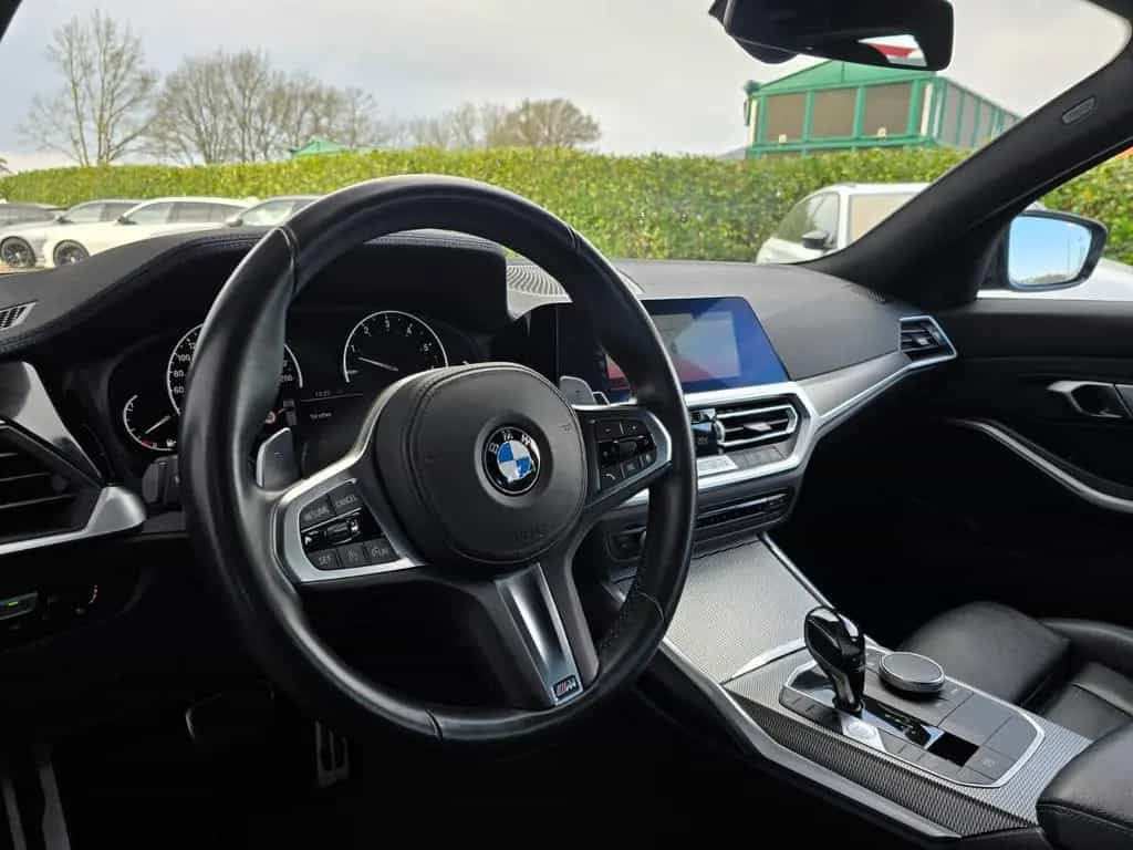 BMW 320 i M Sport*Dravitgrau*Dr.Ass.LC+Ambiente,Leder 12/2019-photo-16