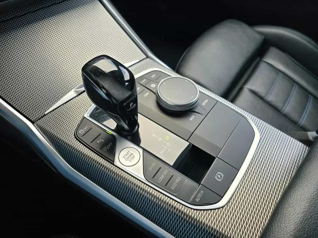 BMW 320 i M Sport*Dravitgrau*Dr.Ass.LC+Ambiente,Leder 12/2019-photo-17