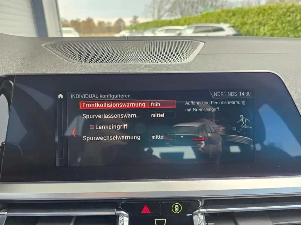 BMW 320 i M Sport*Dravitgrau*Dr.Ass.LC+Ambiente,Leder 12/2019-photo-28