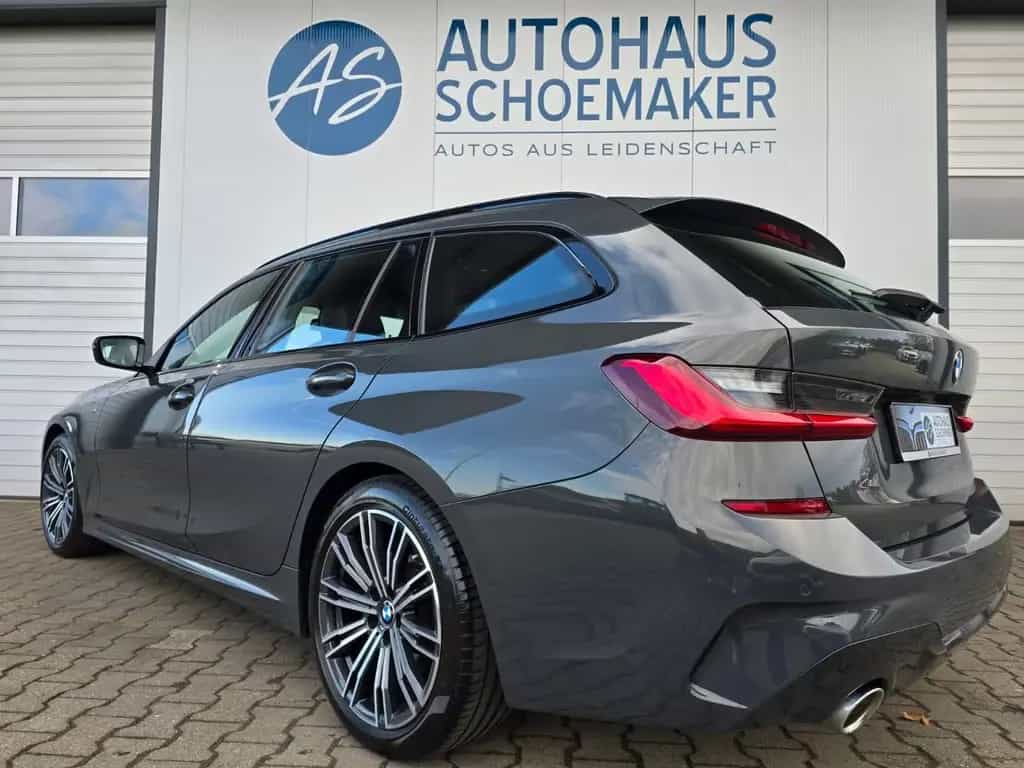 BMW 320 i M Sport*Dravitgrau*Dr.Ass.LC+Ambiente,Leder 12/2019-photo-3