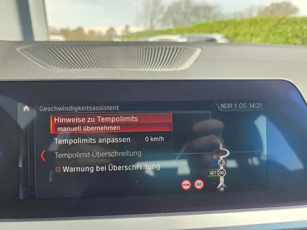 BMW 320 i M Sport*Dravitgrau*Dr.Ass.LC+Ambiente,Leder 12/2019-photo-31