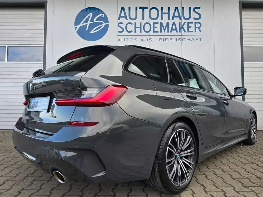 BMW 320 i M Sport*Dravitgrau*Dr.Ass.LC+Ambiente,Leder 12/2019-photo-4