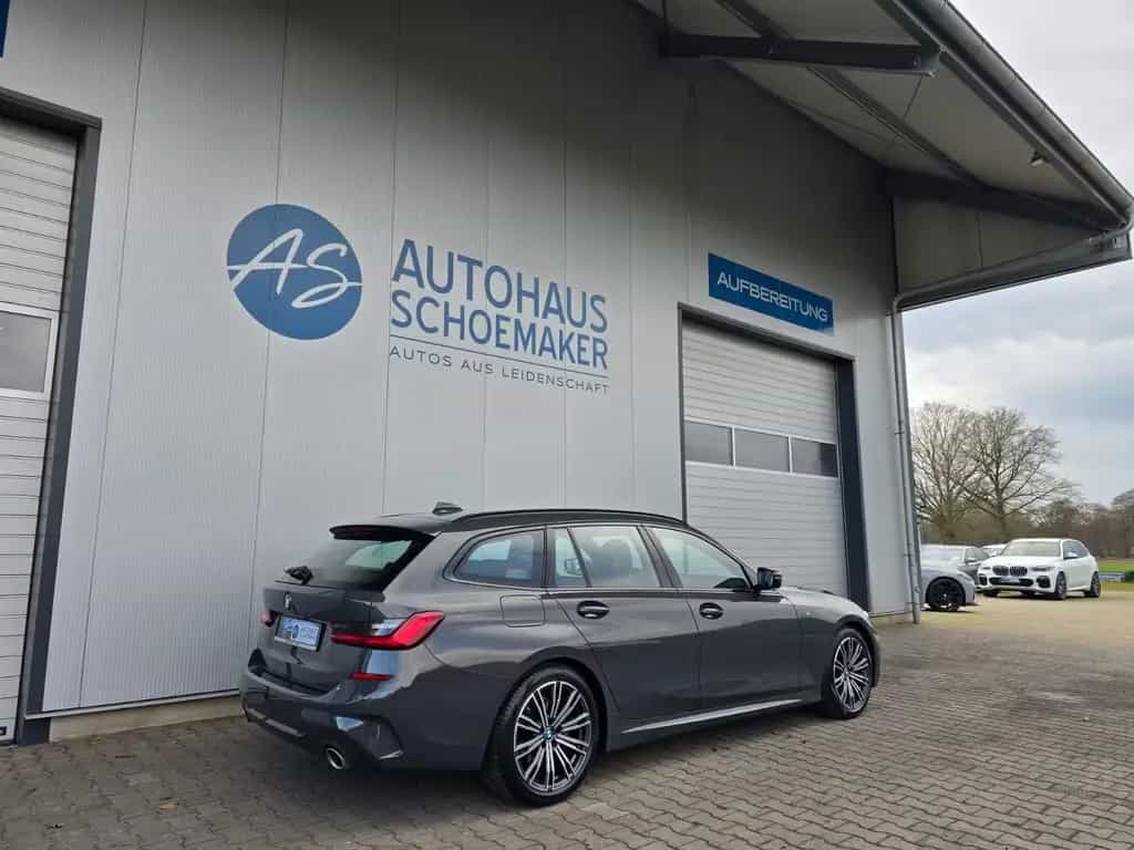 BMW 320 i M Sport*Dravitgrau*Dr.Ass.LC+Ambiente,Leder 12/2019-photo-6