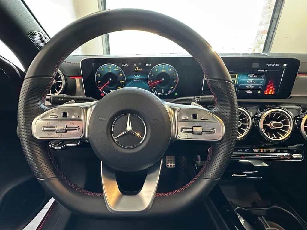 Mercedes-Benz CLA 250 AMG Multibeam Pano. Memory Keyl.Go AHK 11/2019-photo-7