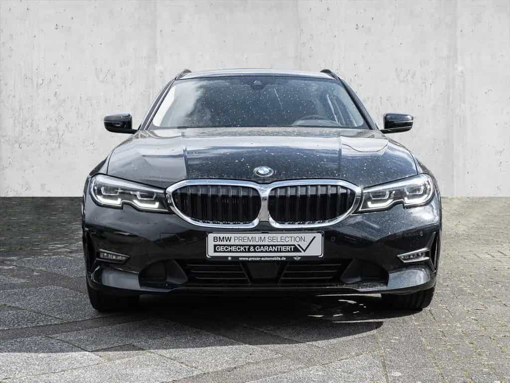 BMW 320 d xDrive Advantage, Lenkradheizung, Sportsitz 08/2022-photo-2