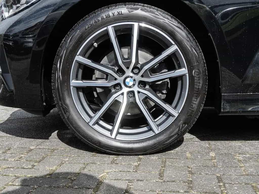 BMW 320 d xDrive Advantage, Lenkradheizung, Sportsitz 08/2022-photo-4