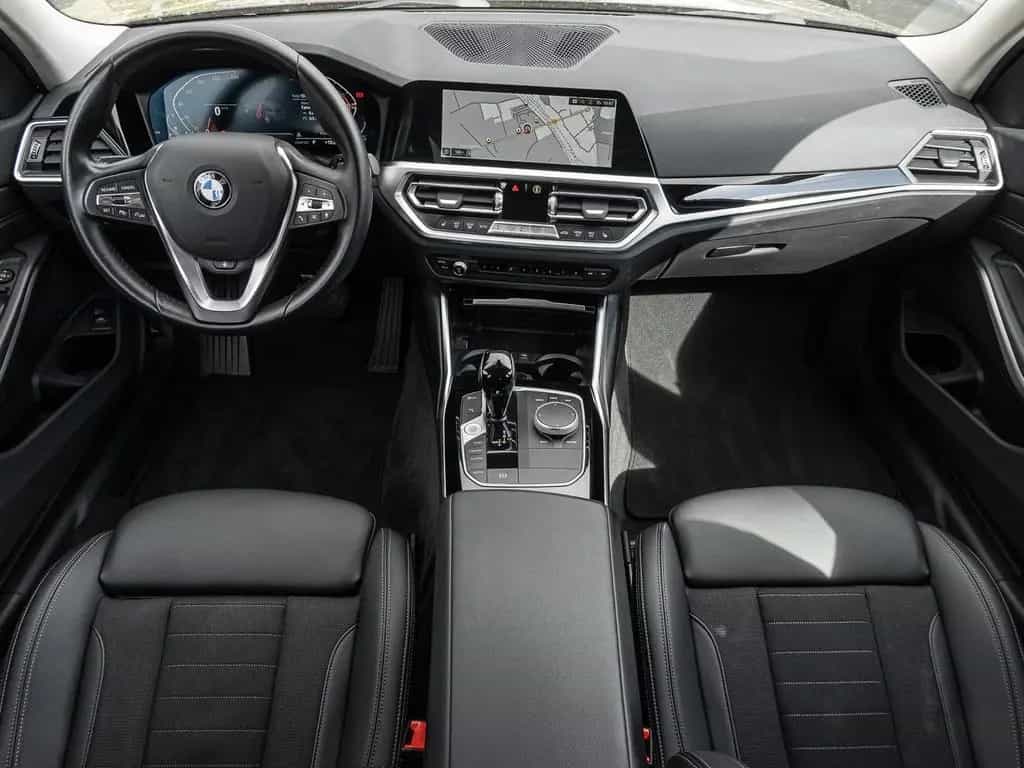 BMW 320 d xDrive Advantage, Lenkradheizung, Sportsitz 08/2022-photo-7