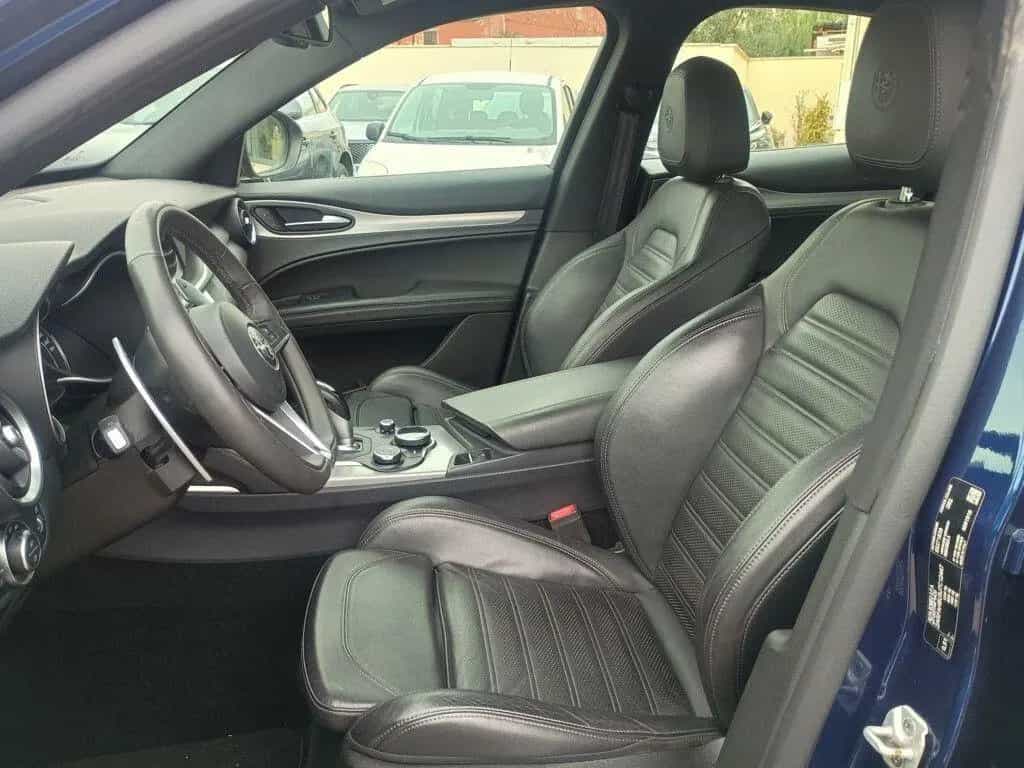 Alfa Romeo Stelvio 2.2 Turbodiesel 210 CV AT8 Q4 04/2018-photo-4