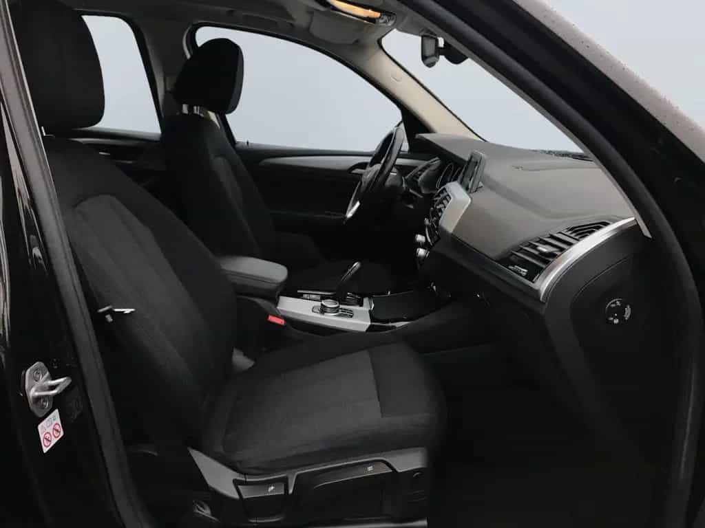 BMW X3 xDrive 30d Advantage *LED*AHK*HiFi*SHZ*Navi* 03/2020-photo-17