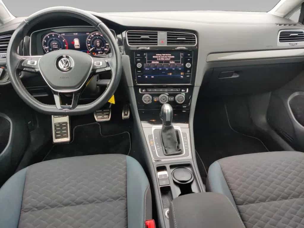 Volkswagen Golf VII Variant 1.5 TSI IQ.Drive DSG AHK LED 03/2020-photo-11