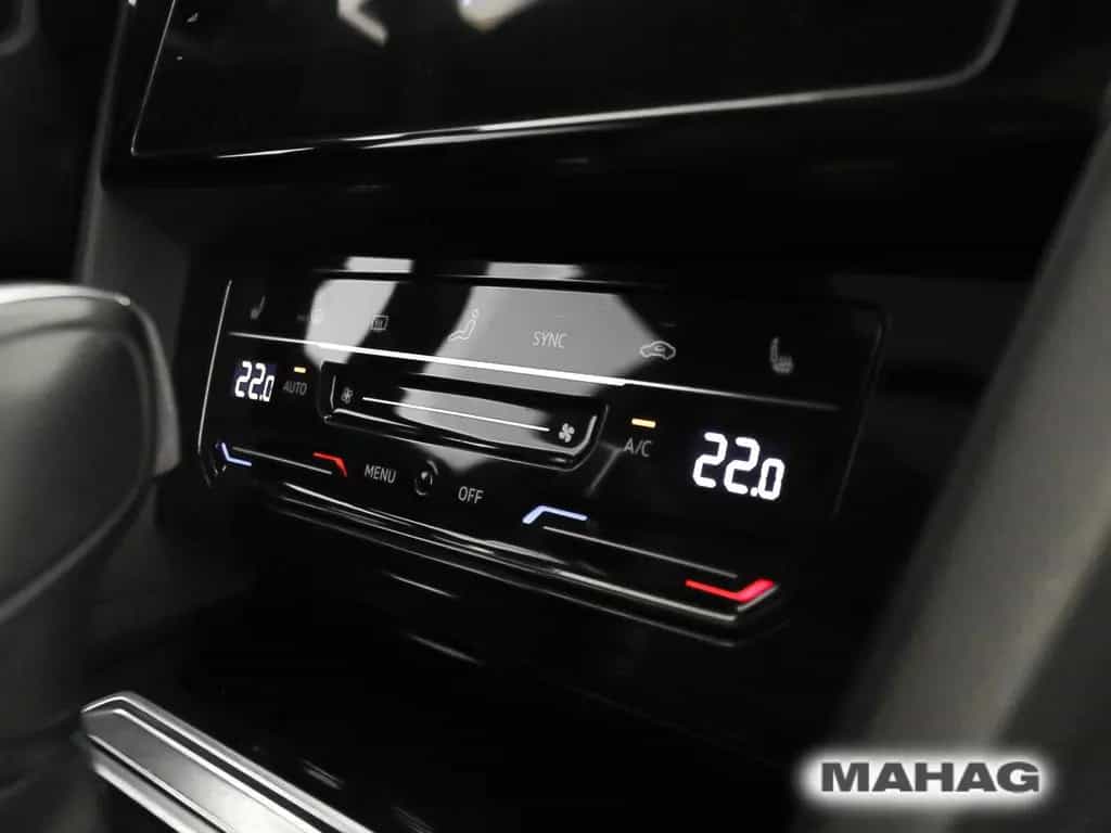 Volkswagen Arteon Shooting Brake R 2.0 TSI 4 Mot AHK Leder 02/2023-photo-21