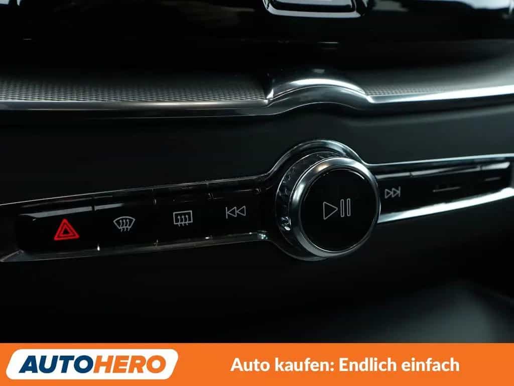 Volvo XC60 2.0 B4 R Design 2WD Aut.*ACC*HARMAN/KARDON* 04/2022-photo-23