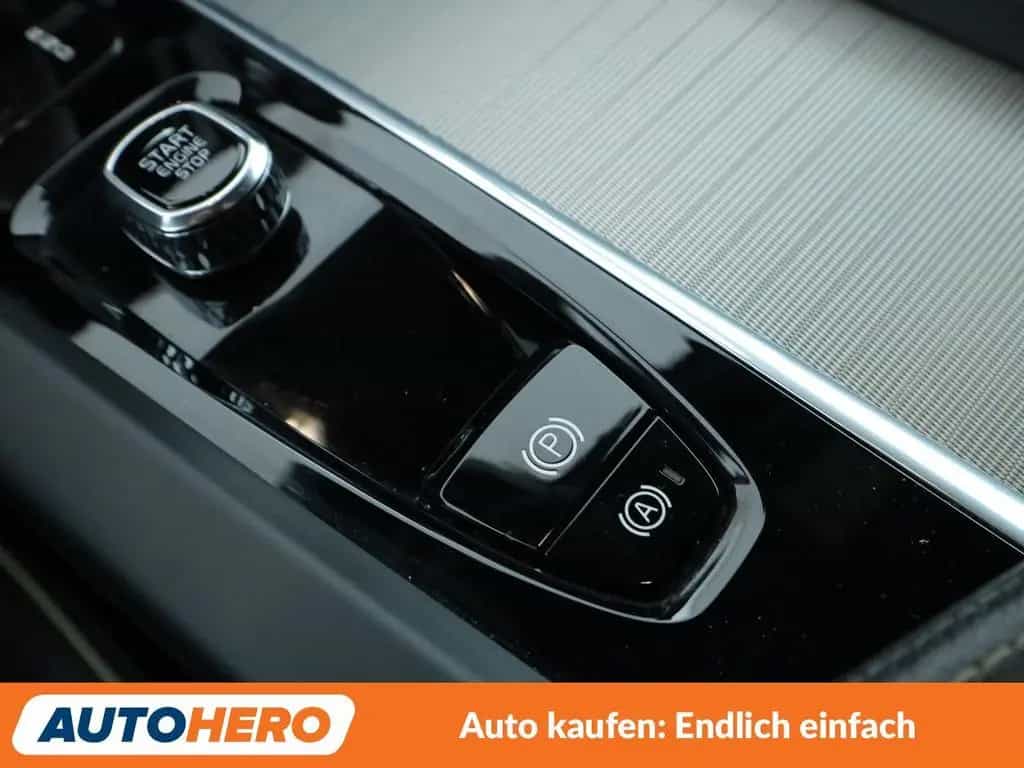 Volvo XC60 2.0 B4 R Design 2WD Aut.*ACC*HARMAN/KARDON* 04/2022-photo-26