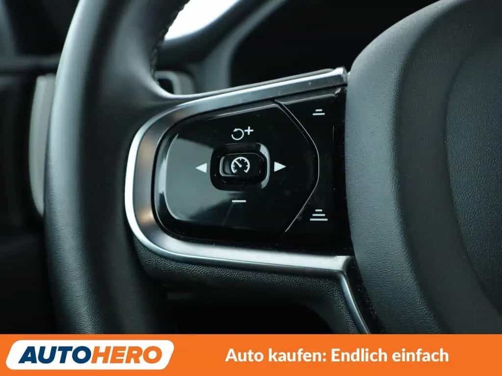 Volvo XC60 2.0 B4 R Design 2WD Aut.*ACC*HARMAN/KARDON* 04/2022-photo-30