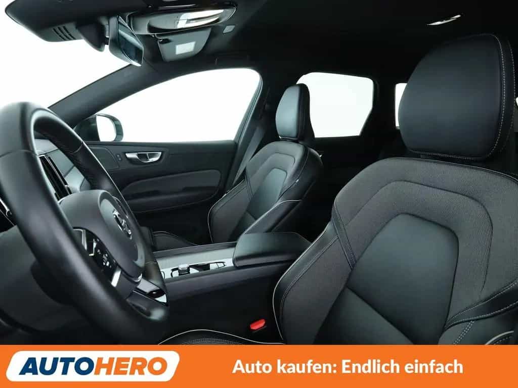 Volvo XC60 2.0 B4 R Design 2WD Aut.*ACC*HARMAN/KARDON* 04/2022-photo-9