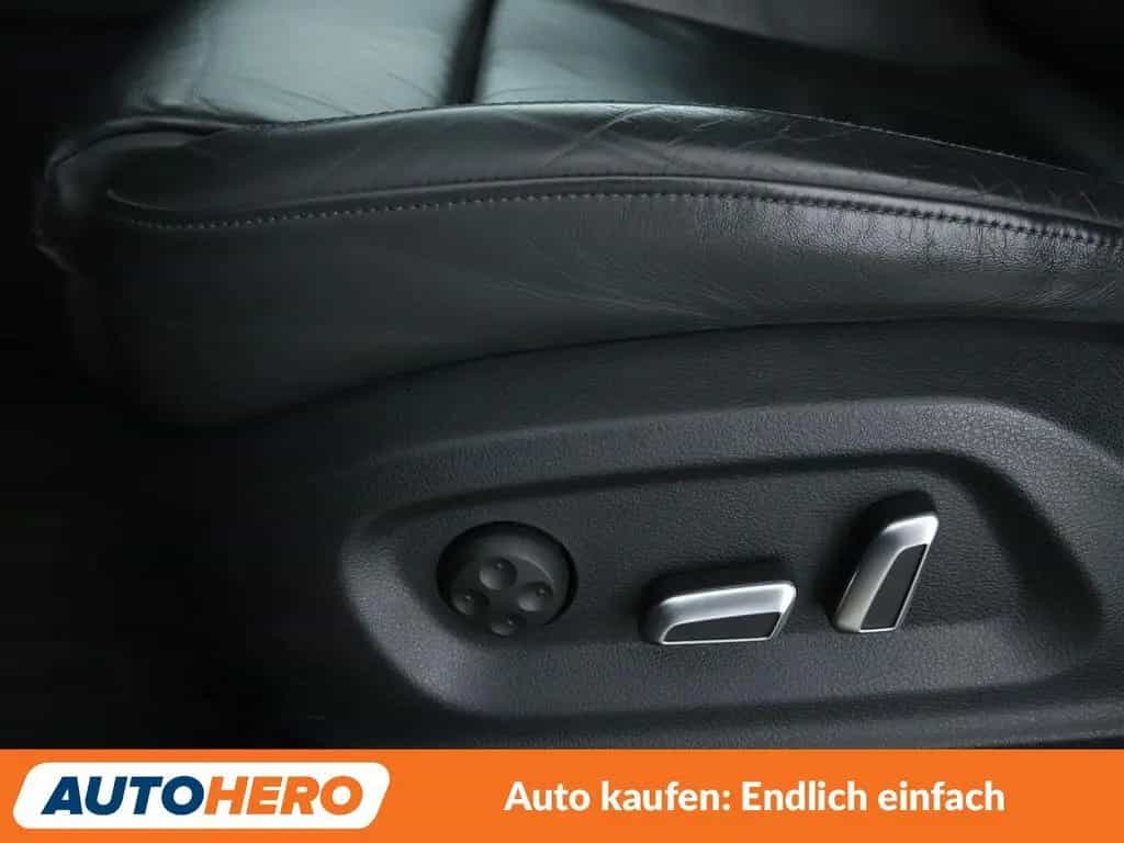 Audi Q3 2.0 TFSI quattro Sport Aut.*NAVI*TEMPO*CAM* 10/2016-photo-27