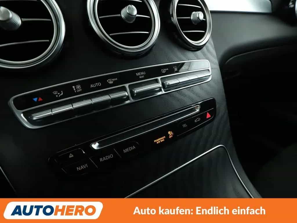 Mercedes-Benz GLC-Class 350 4Matic AMG Line Aut.*NAVI*LED*HUD*TEMPO* 11/2017-photo-23