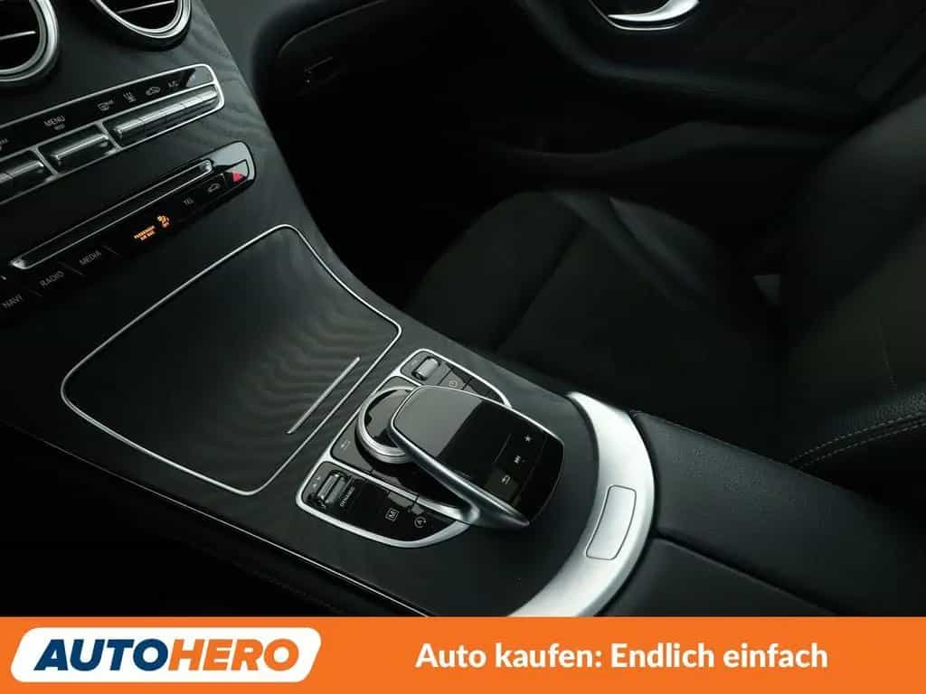 Mercedes-Benz GLC-Class 350 4Matic AMG Line Aut.*NAVI*LED*HUD*TEMPO* 11/2017-photo-24