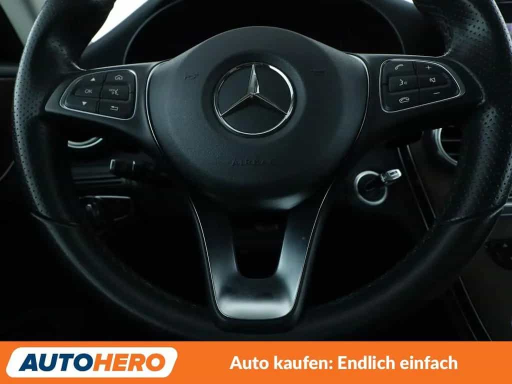 Mercedes-Benz C-Class 180 Aut.*NAVI*PDC*SHZ*TEMPO*KLIMA* 05/2017-photo-12