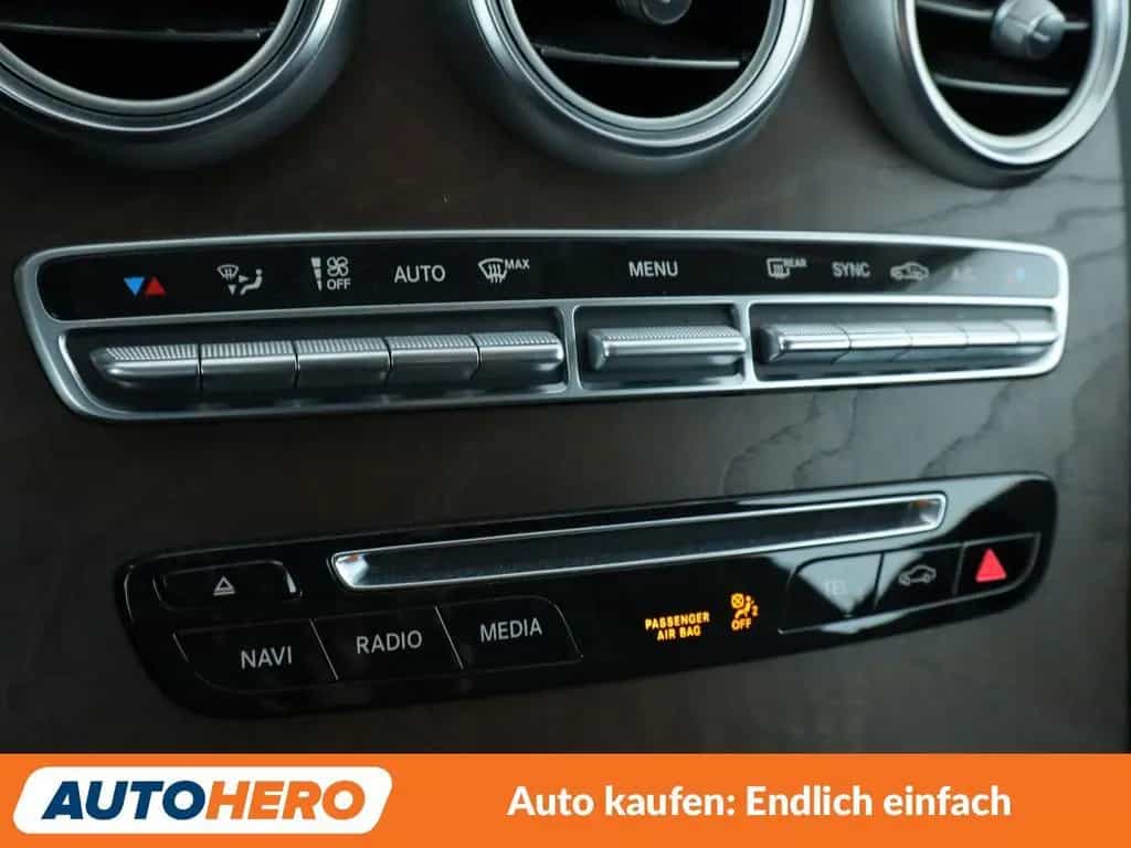 Mercedes-Benz C-Class 180 Aut.*NAVI*PDC*SHZ*TEMPO*KLIMA* 05/2017-photo-23