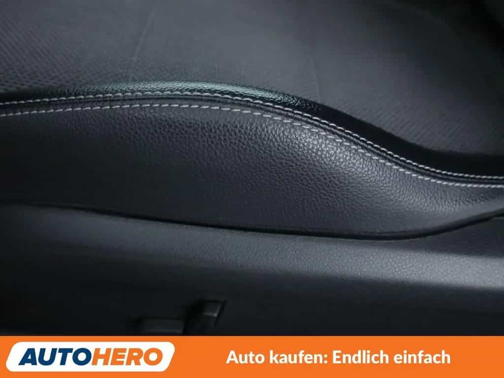Mercedes-Benz C-Class 180 Aut.*NAVI*PDC*SHZ*TEMPO*KLIMA* 05/2017-photo-28