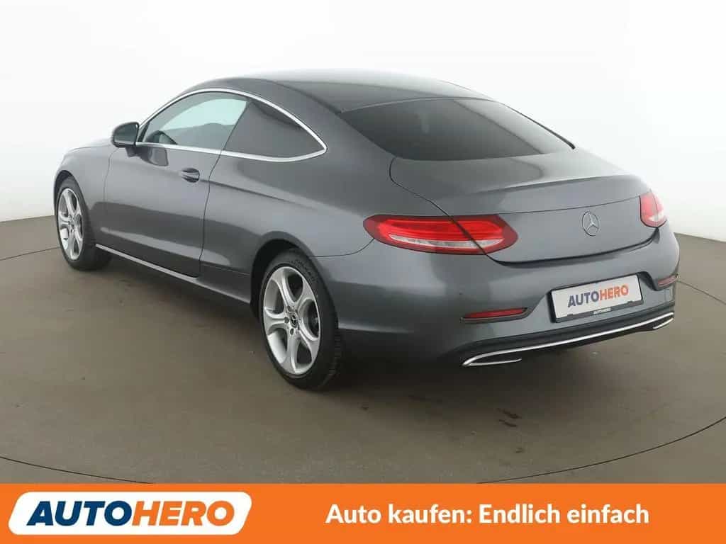 Mercedes-Benz C-Class 180 Aut.*NAVI*PDC*SHZ*TEMPO*KLIMA* 05/2017-photo-3