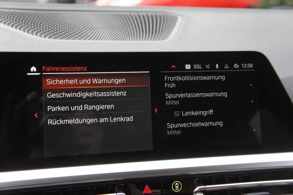 BMW 320 d xDrive M Sport*ACC*LIVE*KAM*STANDHZG*LASER* 07/2022-photo-23