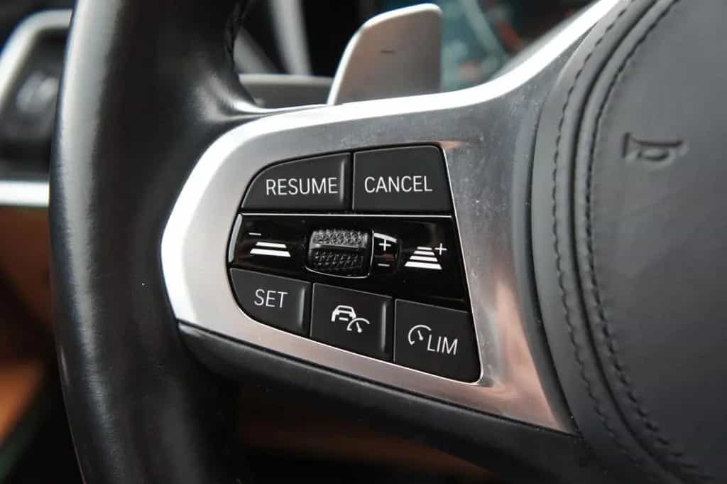 BMW 320 d xDrive M Sport*ACC*LIVE*KAM*STANDHZG*LASER* 07/2022-photo-29
