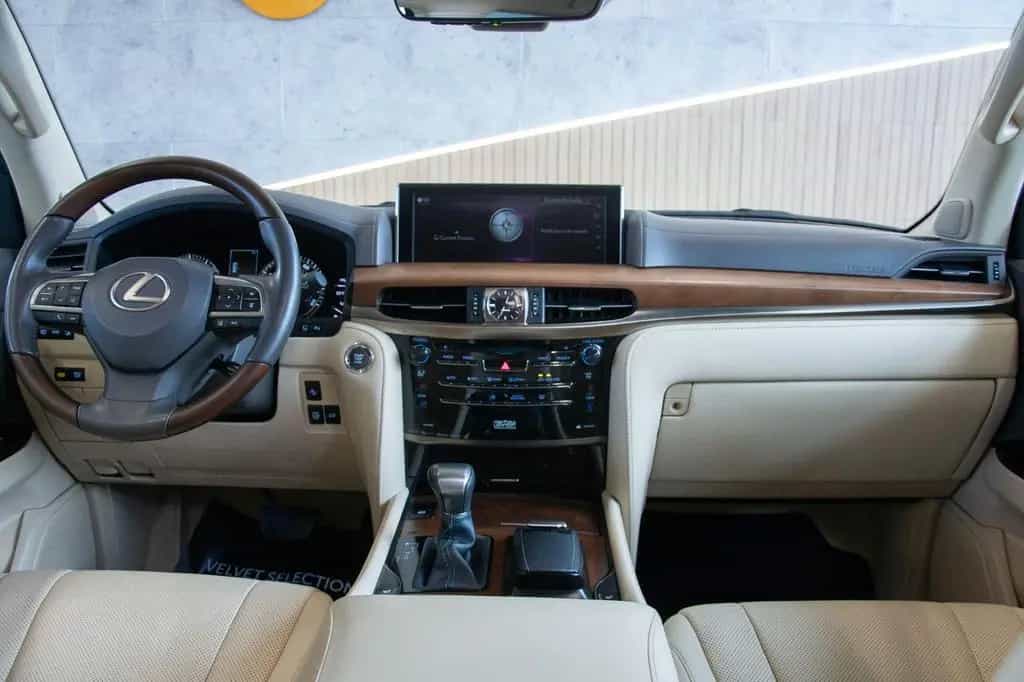 Lexus LX 570 360° / HUD / TOP / Mark Levinson / Pano 01/2017-photo-28