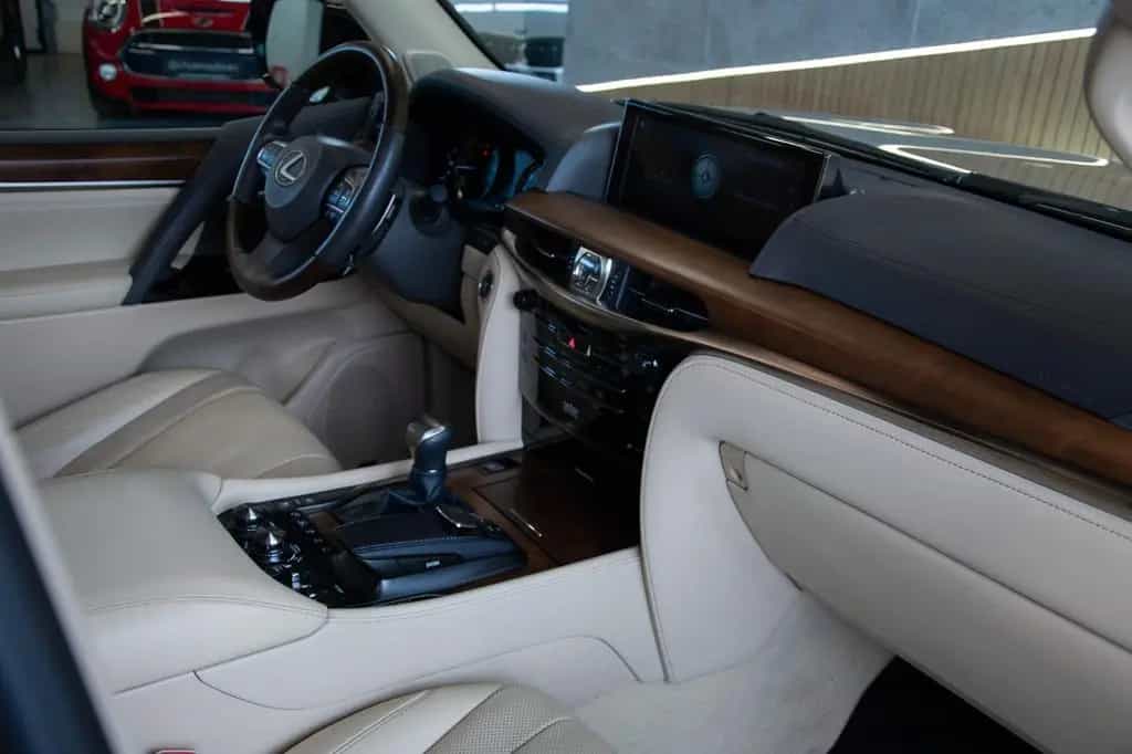 Lexus LX 570 360° / HUD / TOP / Mark Levinson / Pano 01/2017-photo-31