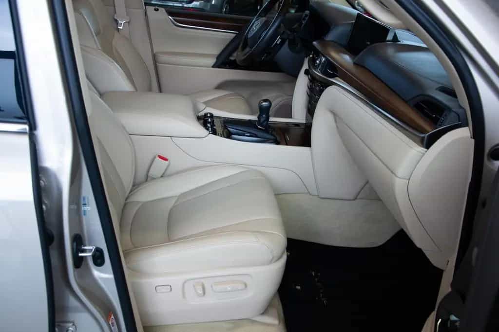 Lexus LX 570 360° / HUD / TOP / Mark Levinson / Pano 01/2017-photo-32