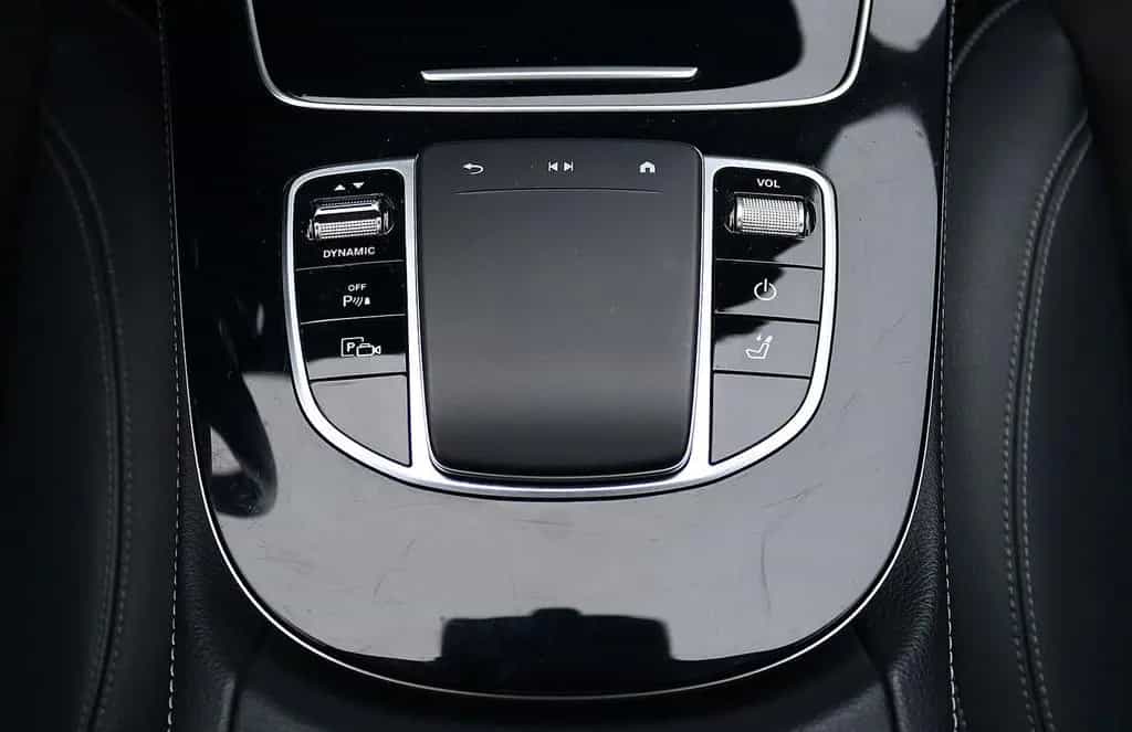 Mercedes-Benz E 300 e T AMG KAMERA+MEMORY+TOTWINKEL+MULTIBEAM 05/2020-photo-12