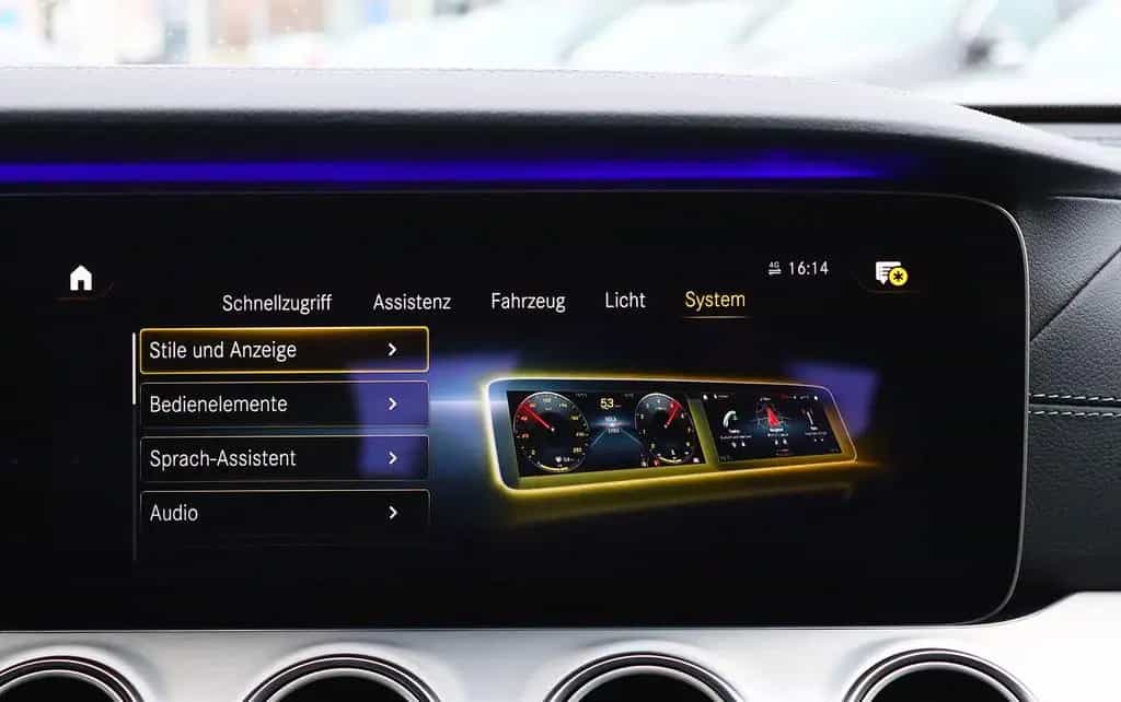 Mercedes-Benz E 300 e T AMG KAMERA+MEMORY+TOTWINKEL+MULTIBEAM 05/2020-photo-22