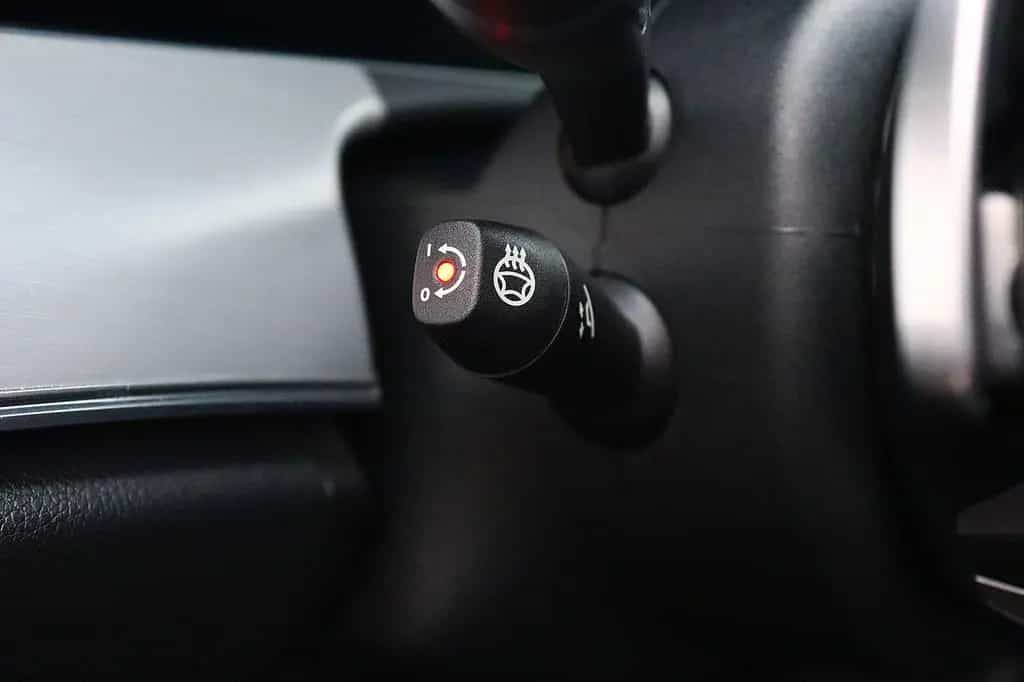 Mercedes-Benz E 300 e T AMG KAMERA+MEMORY+TOTWINKEL+MULTIBEAM 05/2020-photo-27