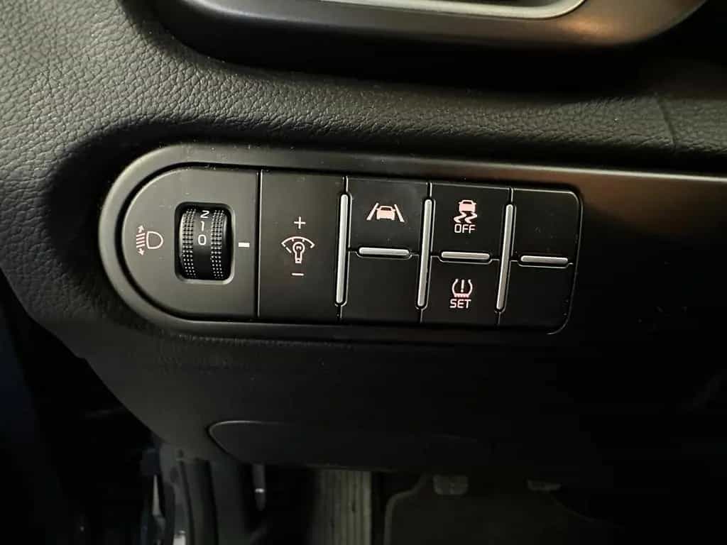 Kia Ceed 1.0 TGDI Kamera CarPlay Spur Klimaaut. DAB 03/2024-photo-11
