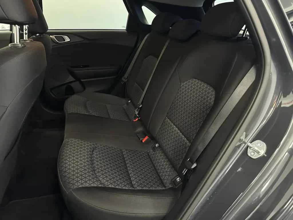Kia Ceed 1.0 TGDI Kamera CarPlay Spur Klimaaut. DAB 03/2024-photo-22