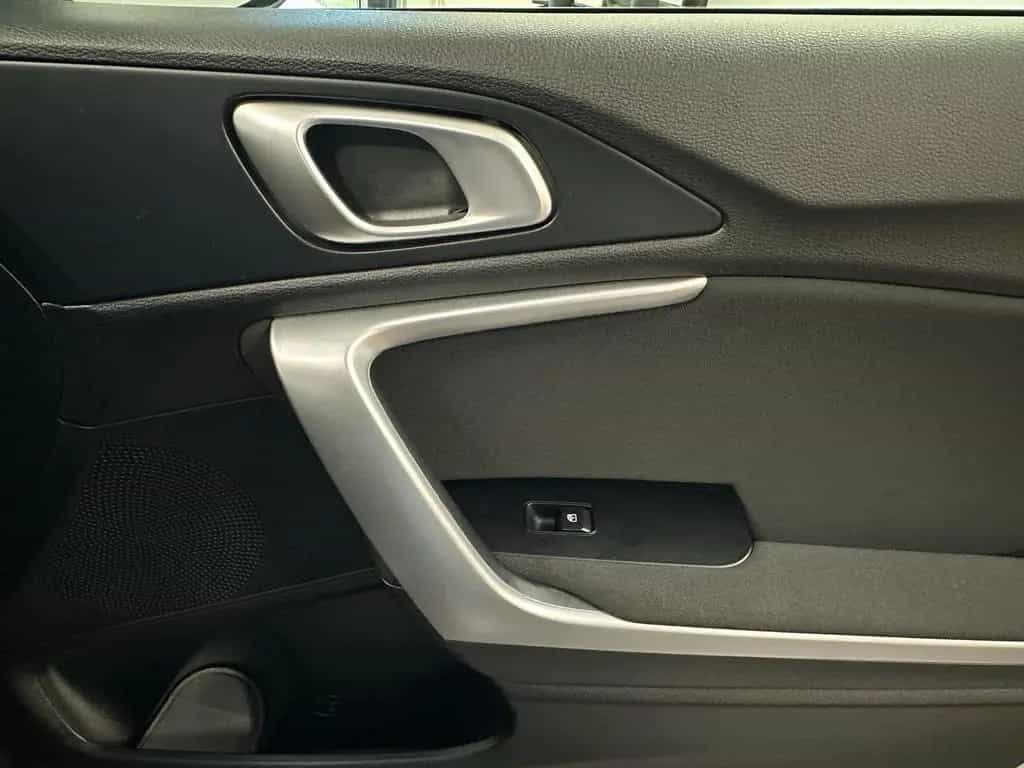 Kia Ceed 1.0 TGDI Kamera CarPlay Spur Klimaaut. DAB 03/2024-photo-24