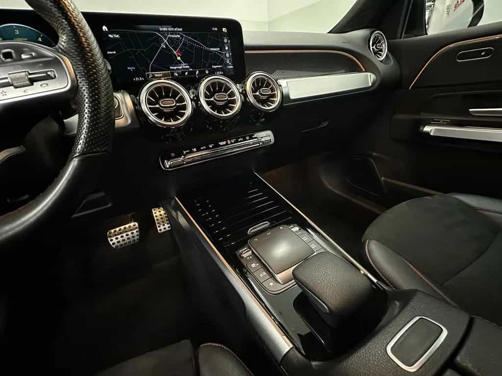 Mercedes-Benz GLB-Class d AMG Distronic AHK Kamera Sound Keyl.Go 04/2022-photo-17