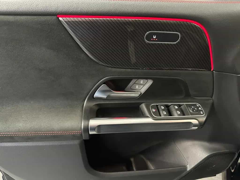 Mercedes-Benz GLB-Class d AMG Distronic AHK Kamera Sound Keyl.Go 04/2022-photo-26