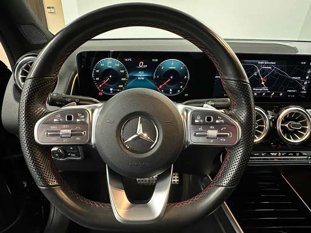 Mercedes-Benz GLB-Class d AMG Distronic AHK Kamera Sound Keyl.Go 04/2022-photo-8