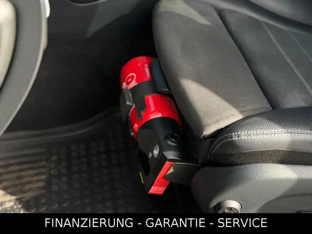Mercedes-Benz GLC-Class 200 4MATIC AMG LINE/NAVI/CAM/LED/SHZ/DISTR+ 10/2019-photo-16