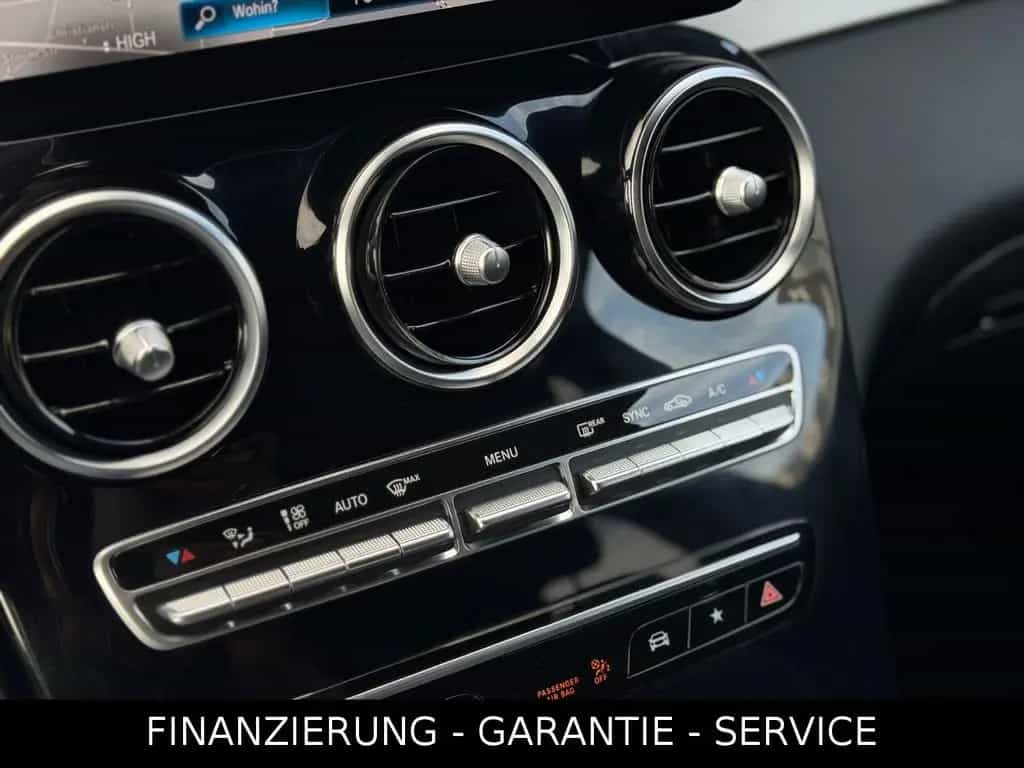 Mercedes-Benz GLC-Class 200 4MATIC AMG LINE/NAVI/CAM/LED/SHZ/DISTR+ 10/2019-photo-22