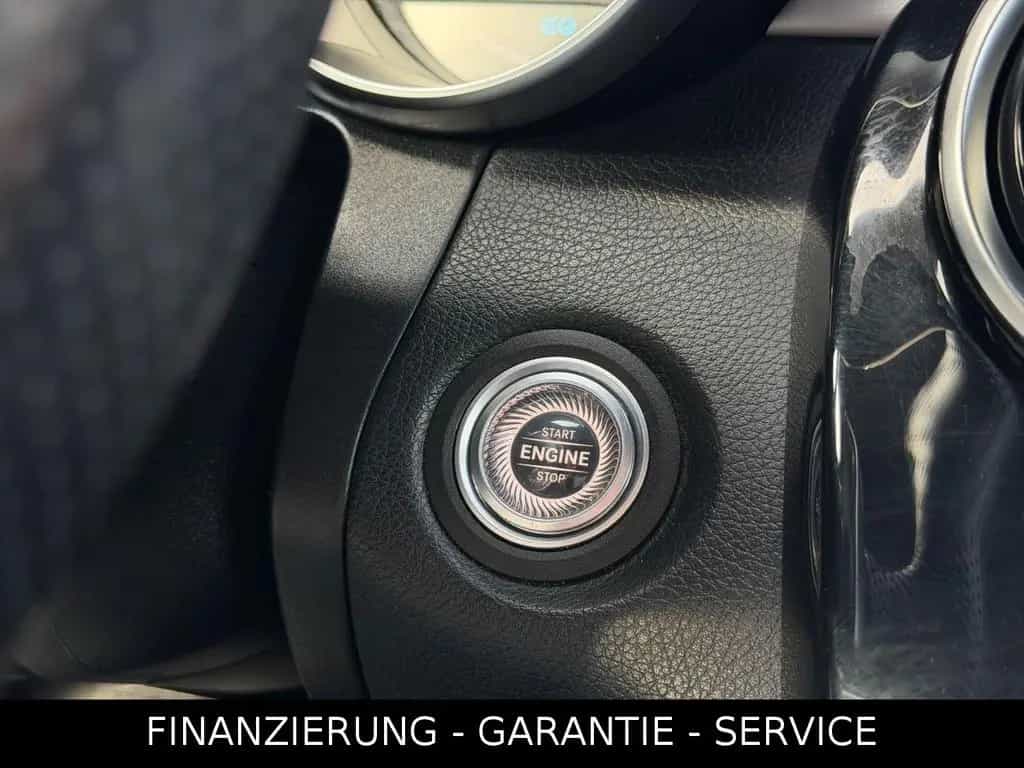 Mercedes-Benz GLC-Class 200 4MATIC AMG LINE/NAVI/CAM/LED/SHZ/DISTR+ 10/2019-photo-31