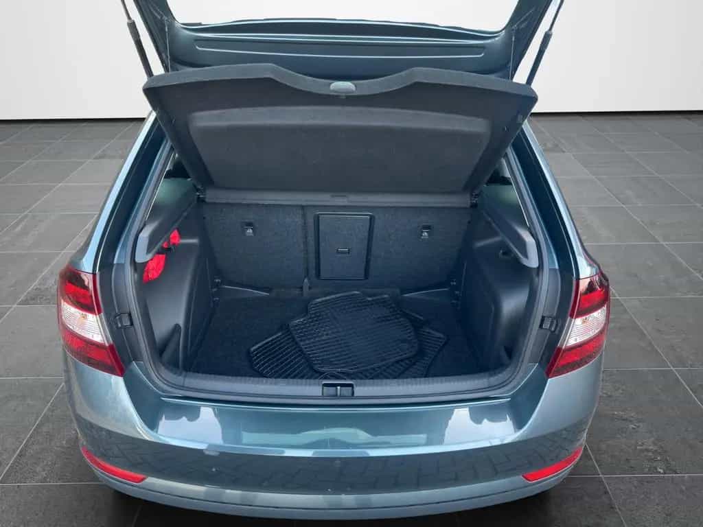 Skoda Rapid Spaceback *Clever*DSG*AHK*LED* 05/2018-photo-17